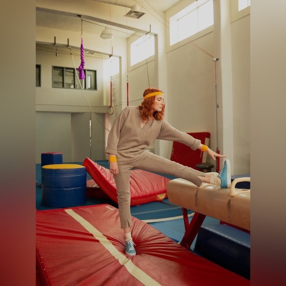 Odeyalo Patzzi Pant - Picture 1 of 9